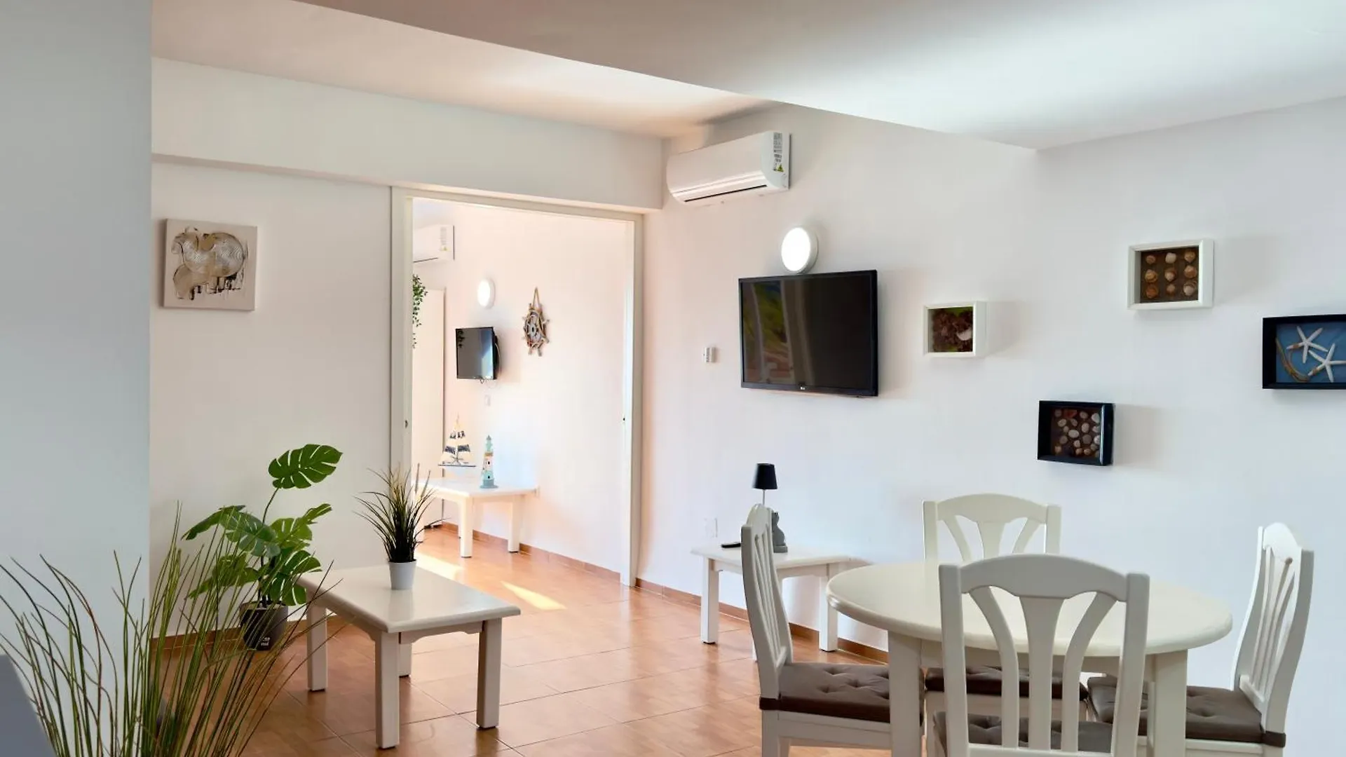 Apartamento Vistas Al Mar Y Piscina Benalmadena 0*,  Spain