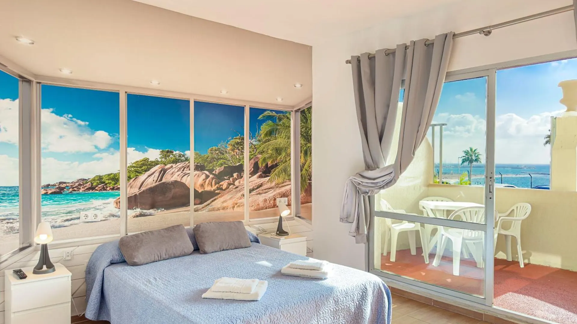 Apartamento Vistas Al Mar Y Piscina Benalmadena