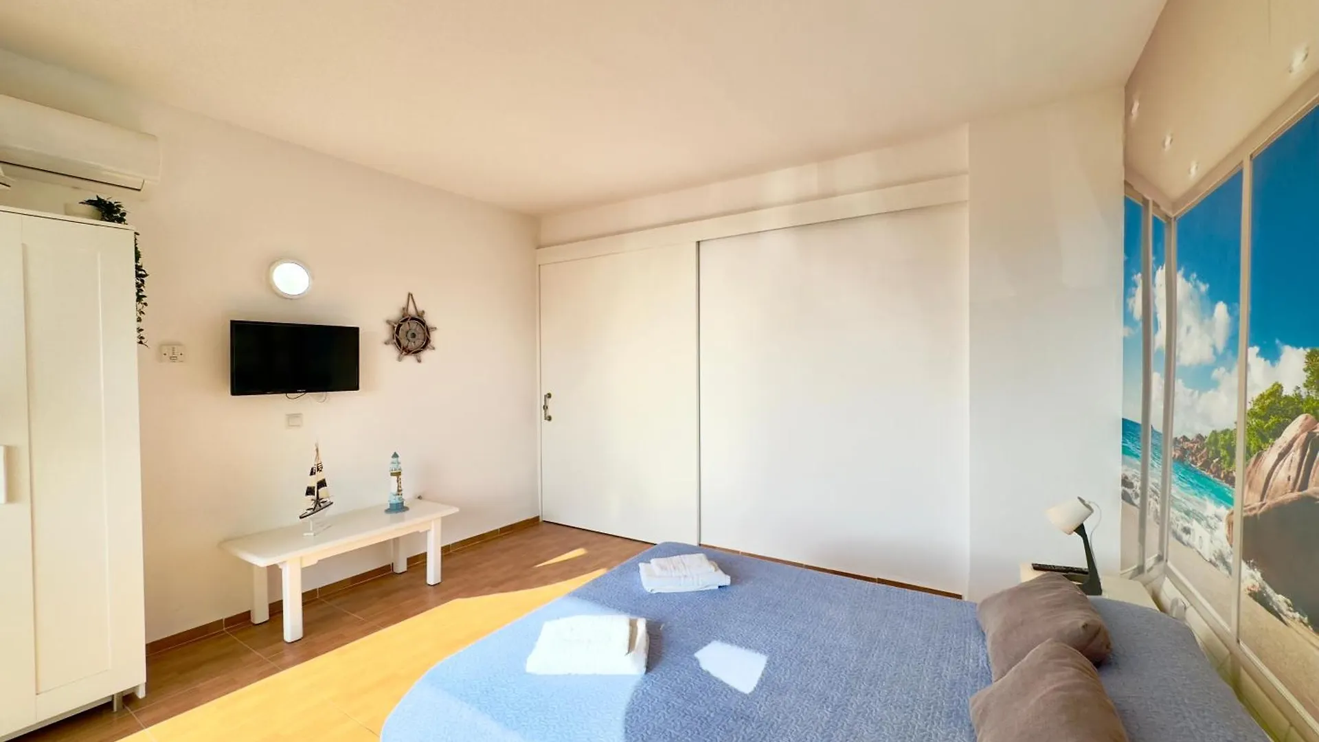 Apartamento Vistas Al Mar Y Piscina Benalmádena
